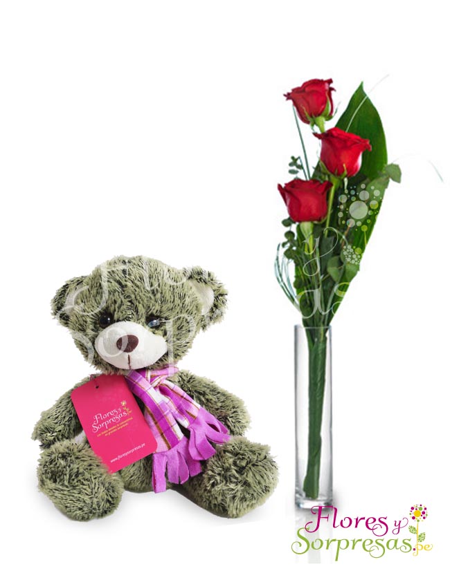 Florero de tres rosas y peluche